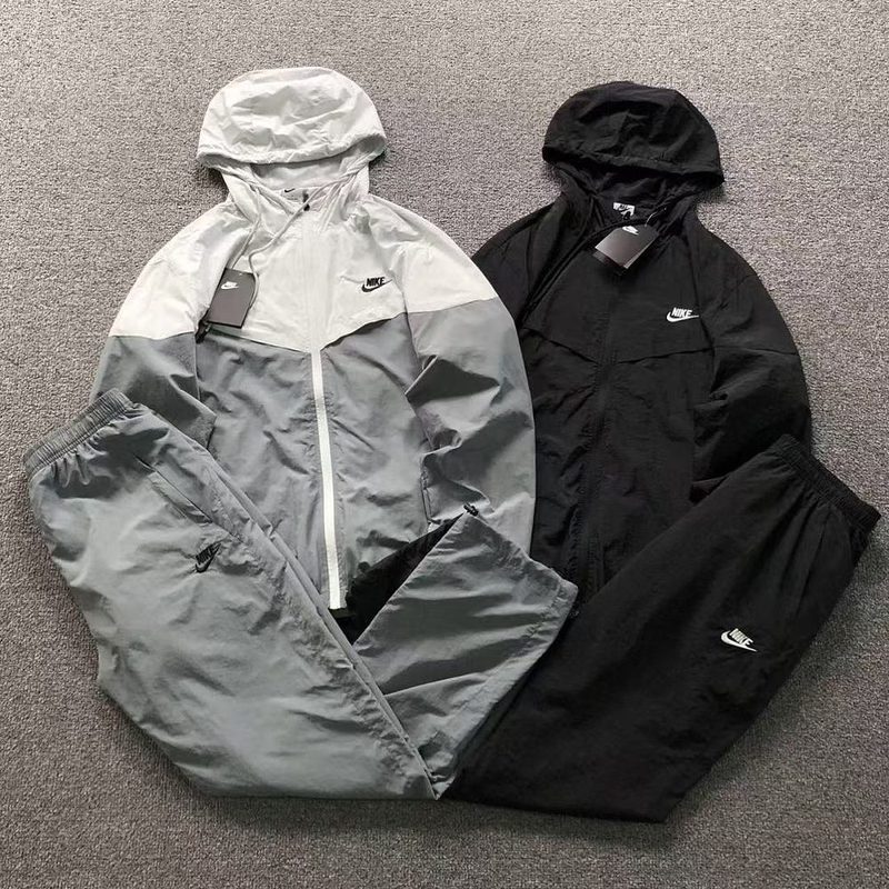 NIKE JACKET TROUSERS 221