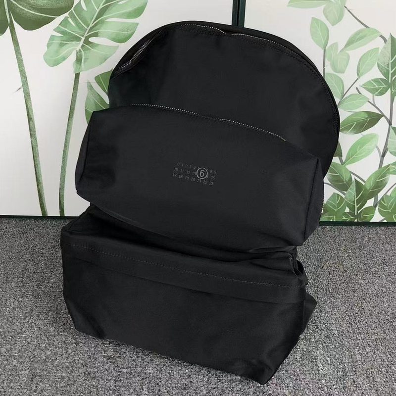 MAISON MARGIELA BAG 221