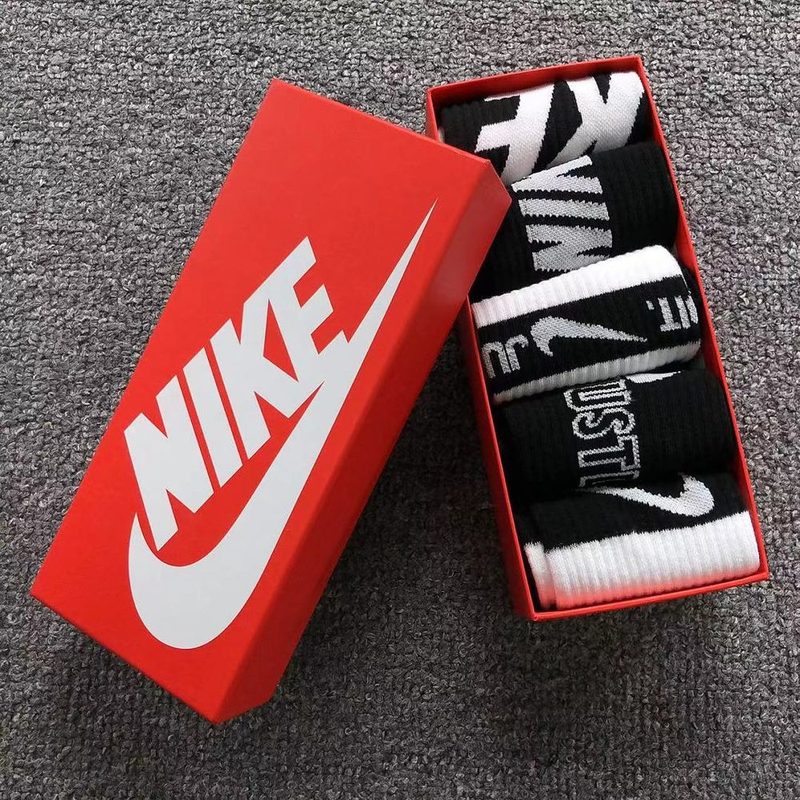 NIKE SOCKS 226