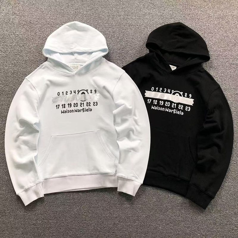 MAISON MARGIELA HOODIE 232