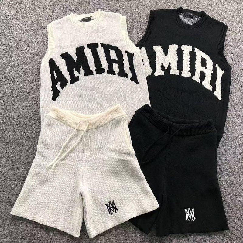 AMIRI SWEATER SHORTS 237