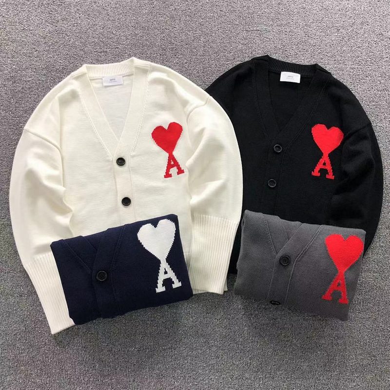 AMI SWEATER 240