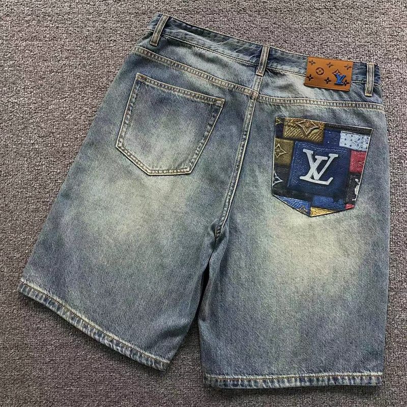L SHORTS 242