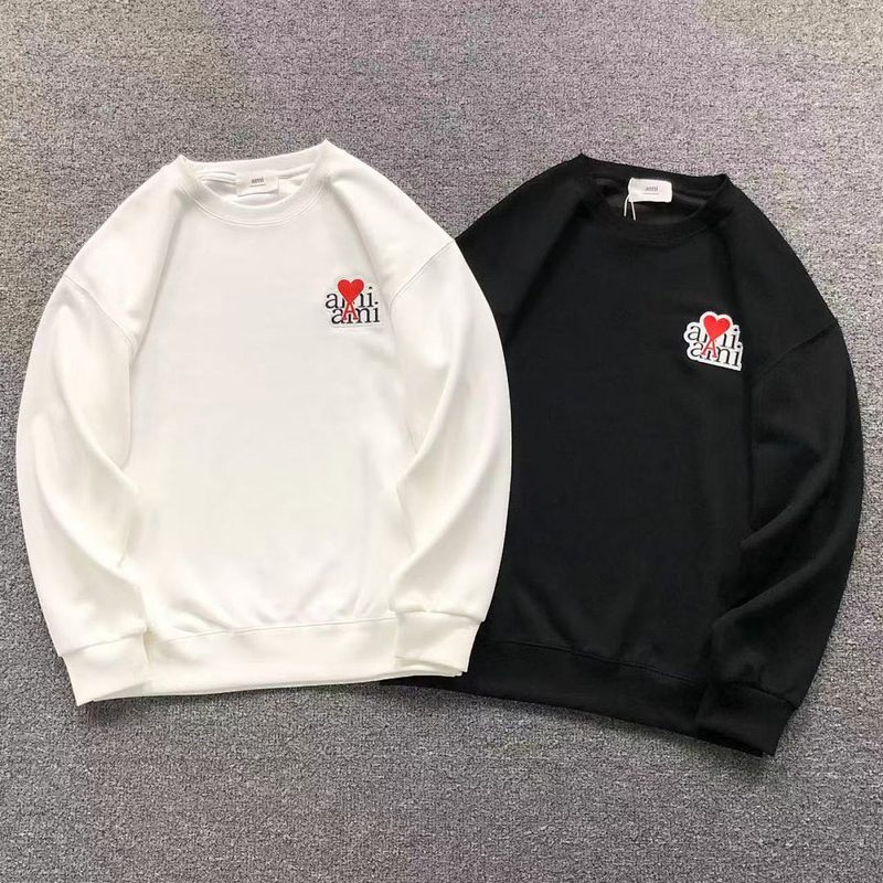 AMI HOODIE 245