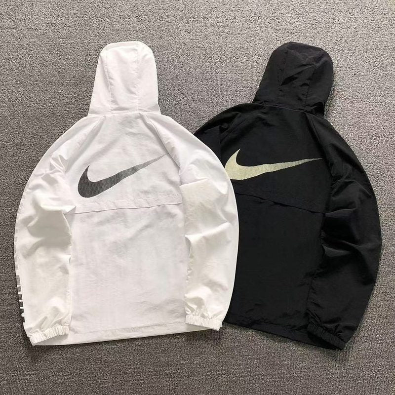 NIKE JACKET 250