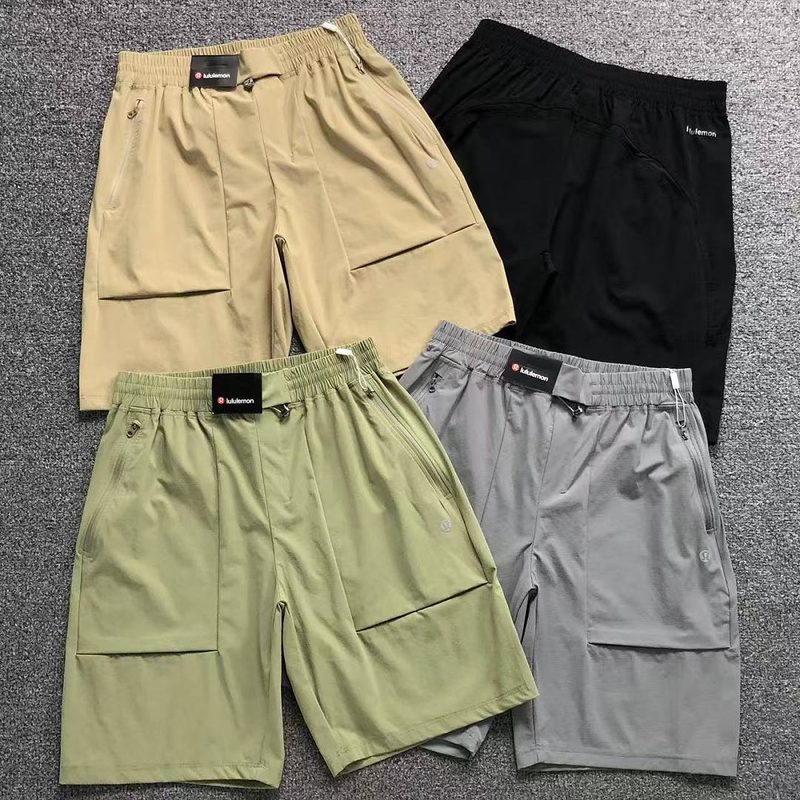 LULULEMON SHORTS 258