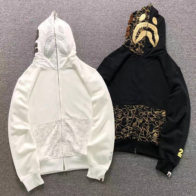 BAPE HOODIE 261