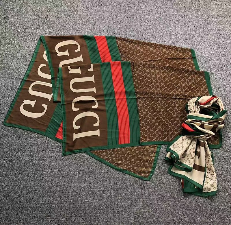 GCI SCARF 265