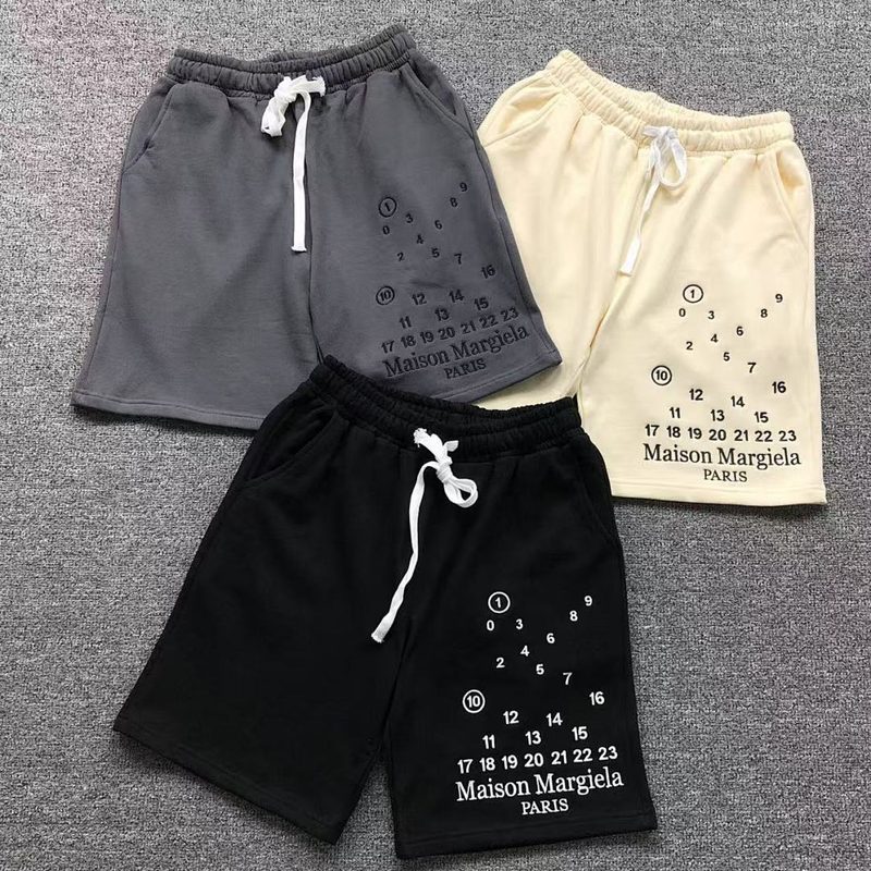 MAISON MARGIELA SHORTS 274