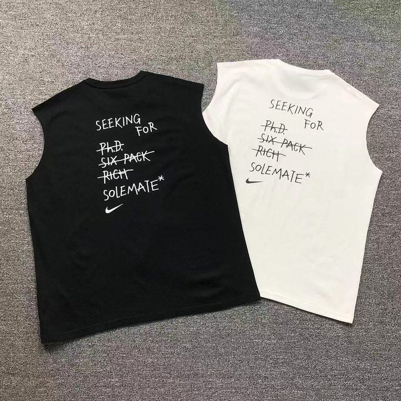 NIKE VEST 284