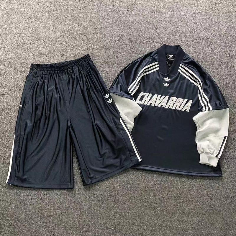 ADIDAS LONG SLEEVED SHORTS 328