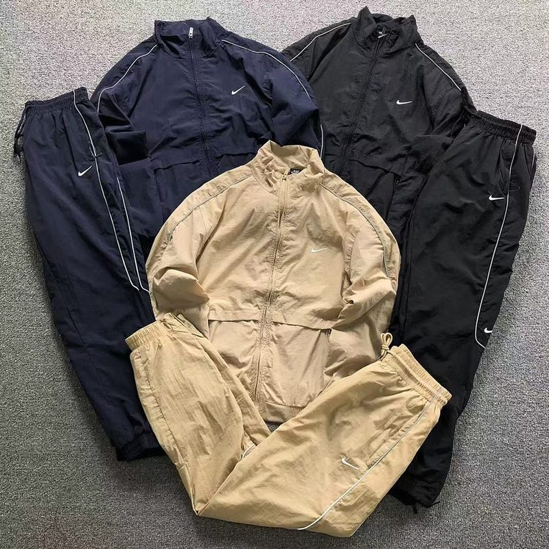 NIKE JACKET TROUSERS 342