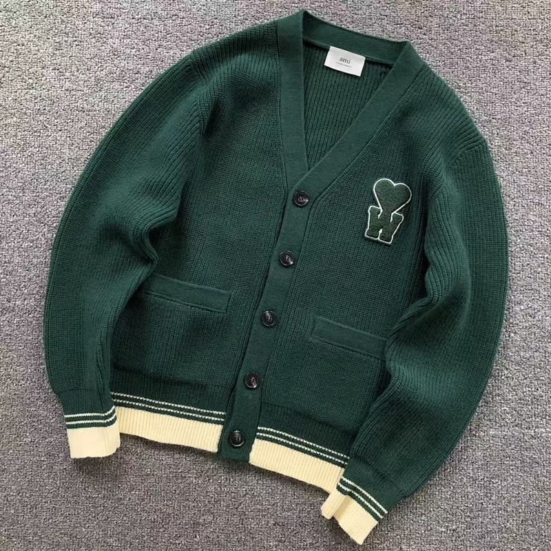 AMI SWEATER 400