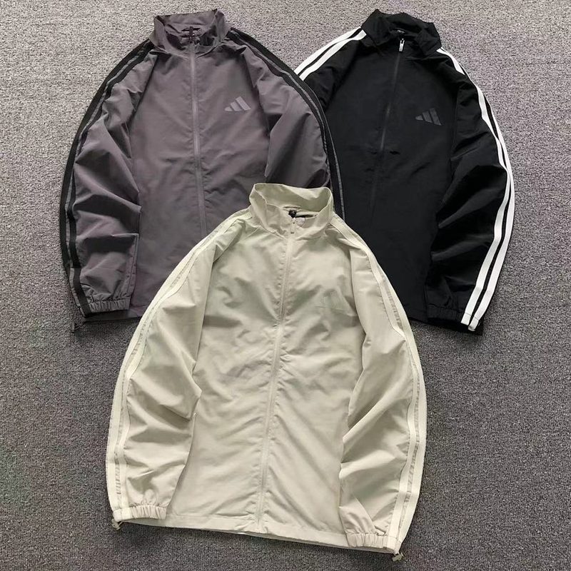 ADIDAS JACKET 424