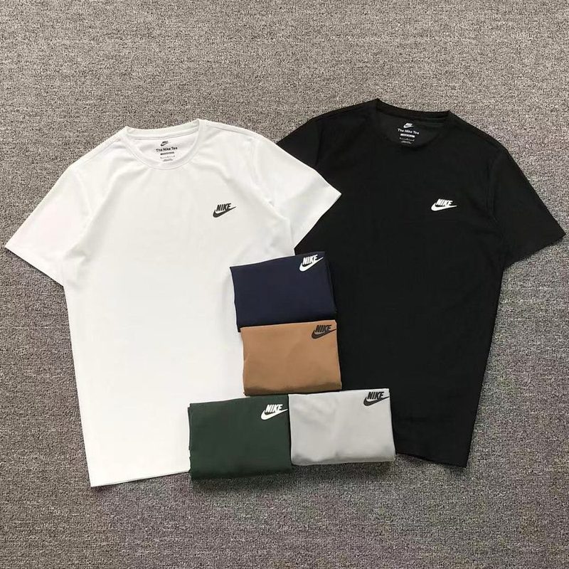 NIKE T-SHIRT 447