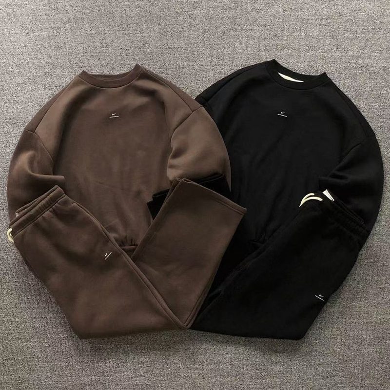 NIKE HOODIE TROUSERS 479