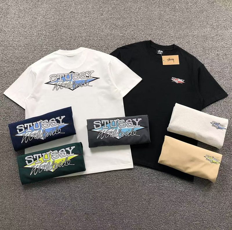 STUSSY T-SHIRT 521