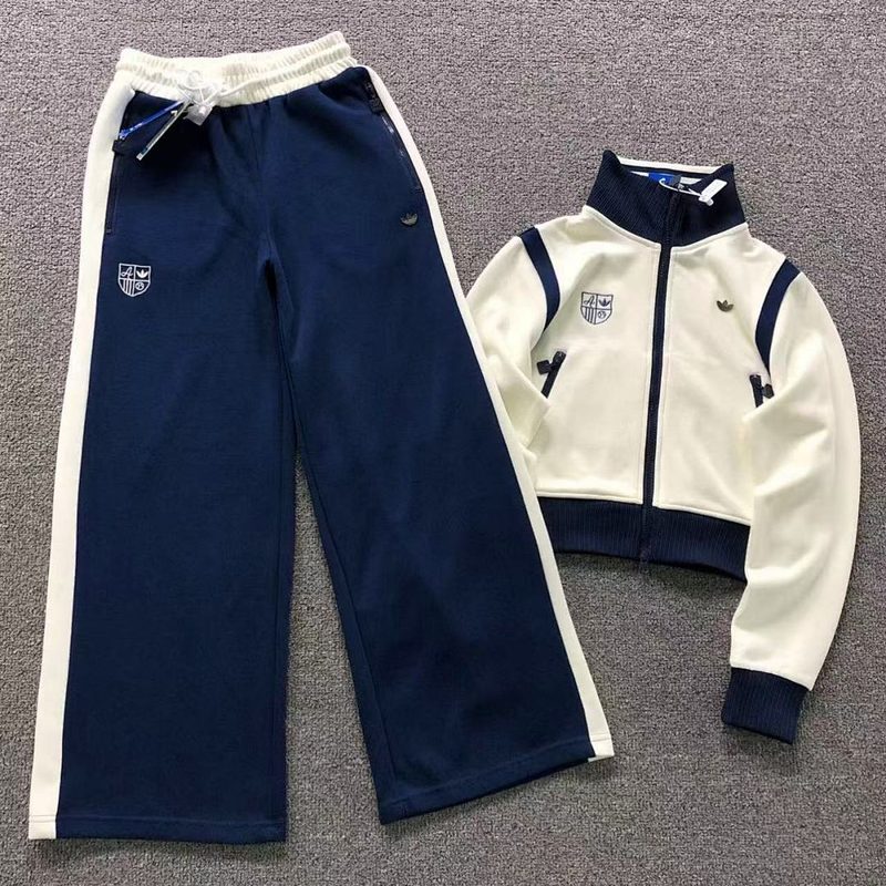 ADIDAS HOODIE TROUSERS FEMAIE STYIE 529
