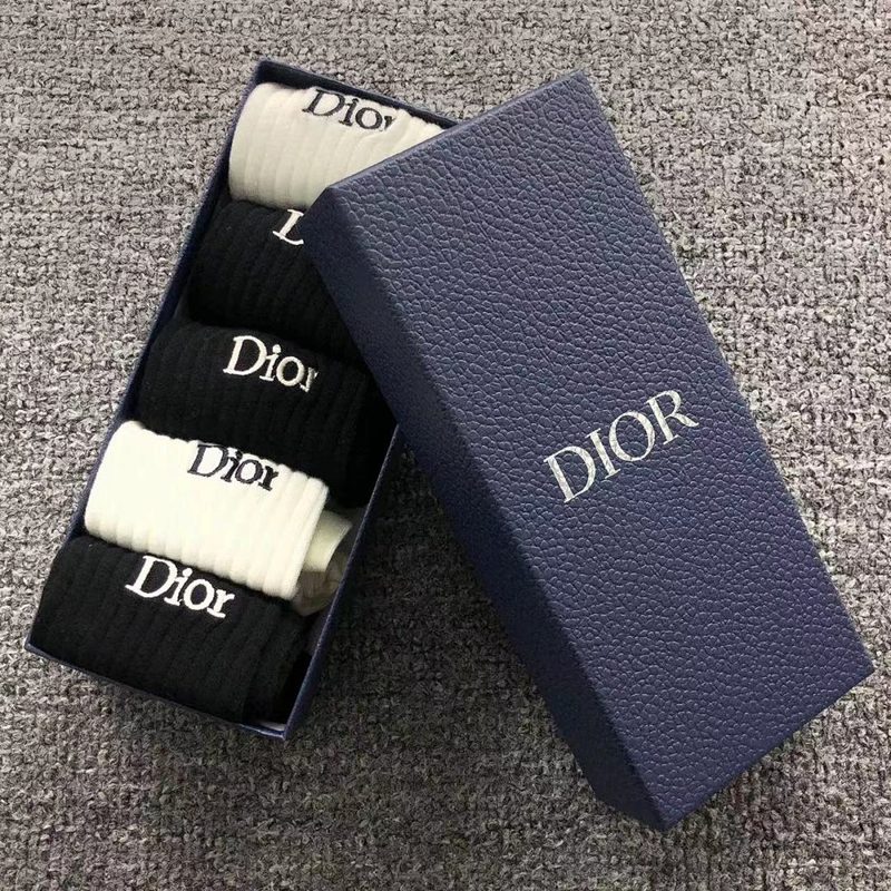 DO SOCKS 529