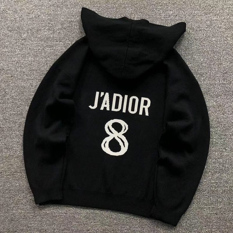 DO SWEATER 530