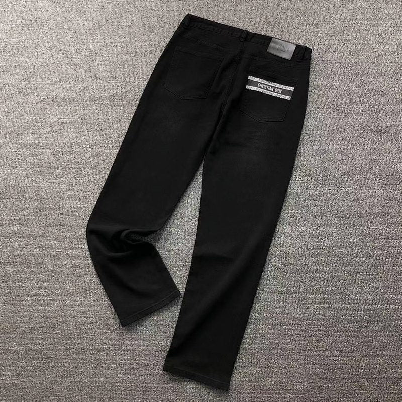 DO TROUSERS 556