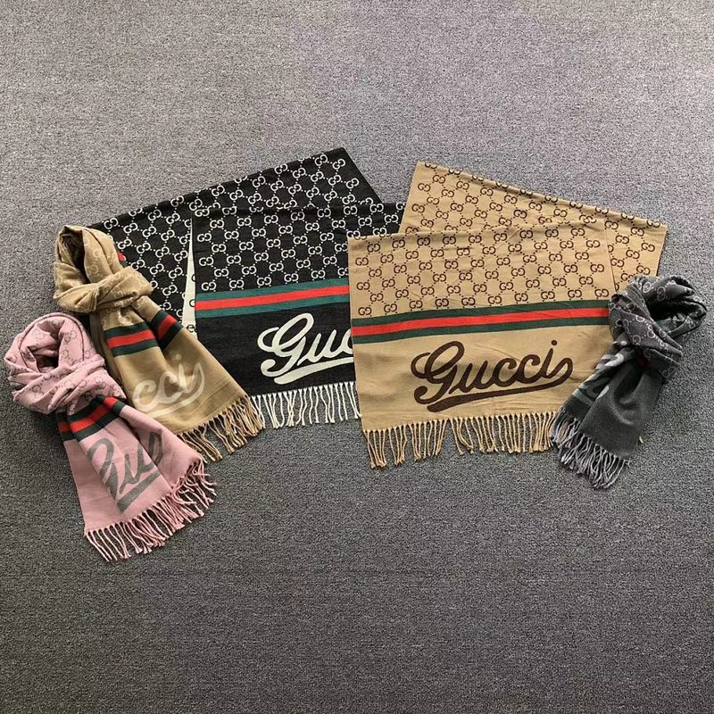 GCI SCARF 558