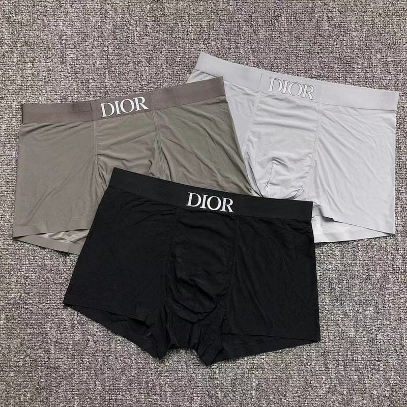 DO UNDERWEAR 560