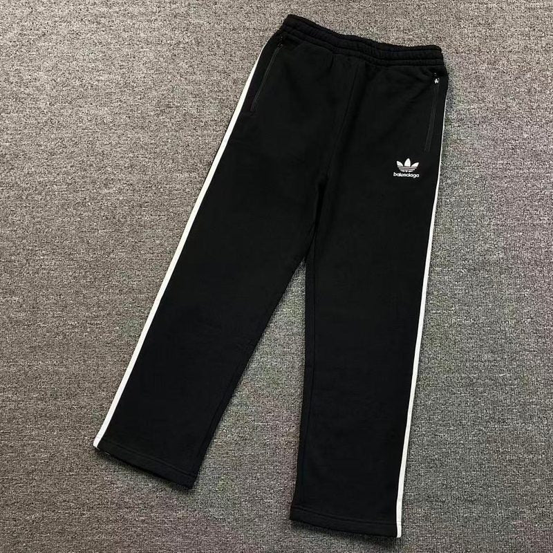 ADIDAS BLIAA TROUSERS 576