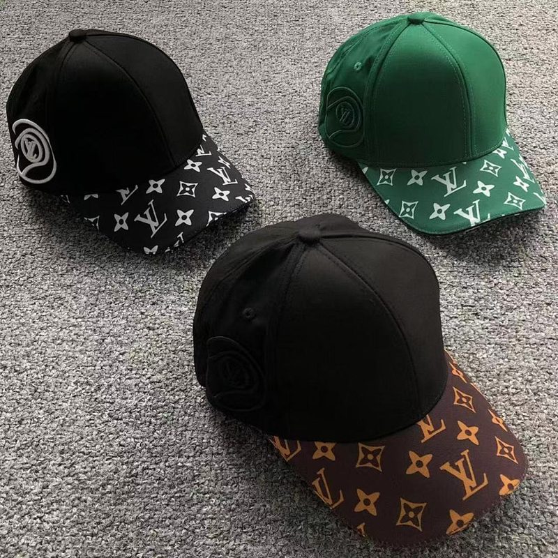 L HAT 584