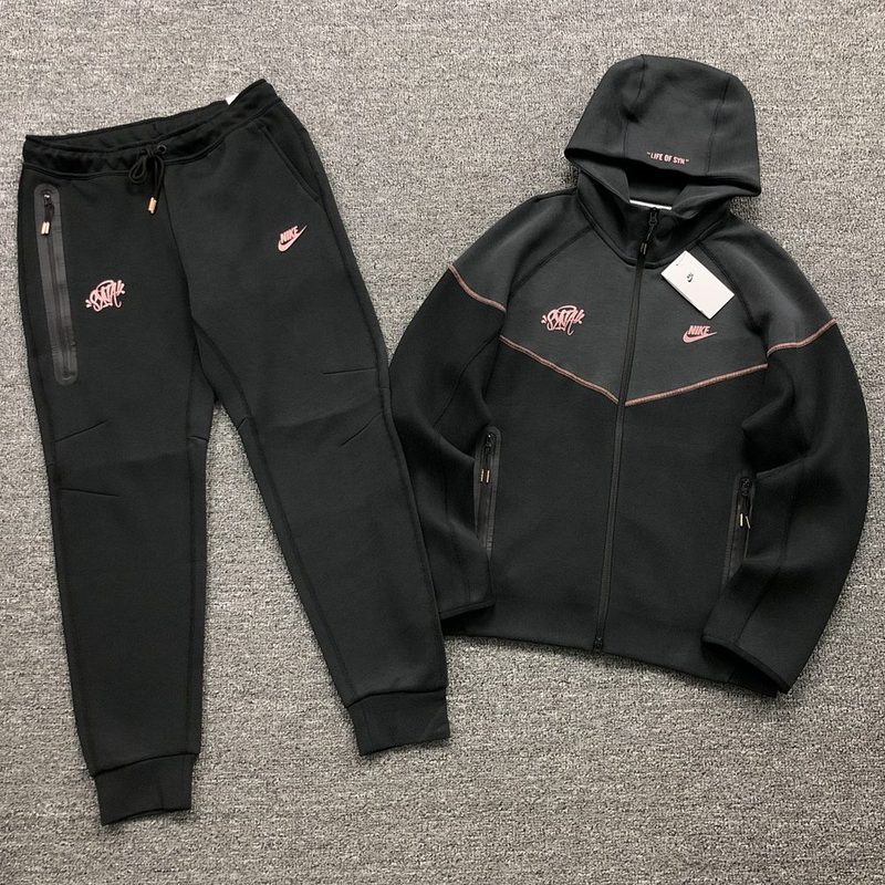 SN NIKE JACKET TROUSERS 586
