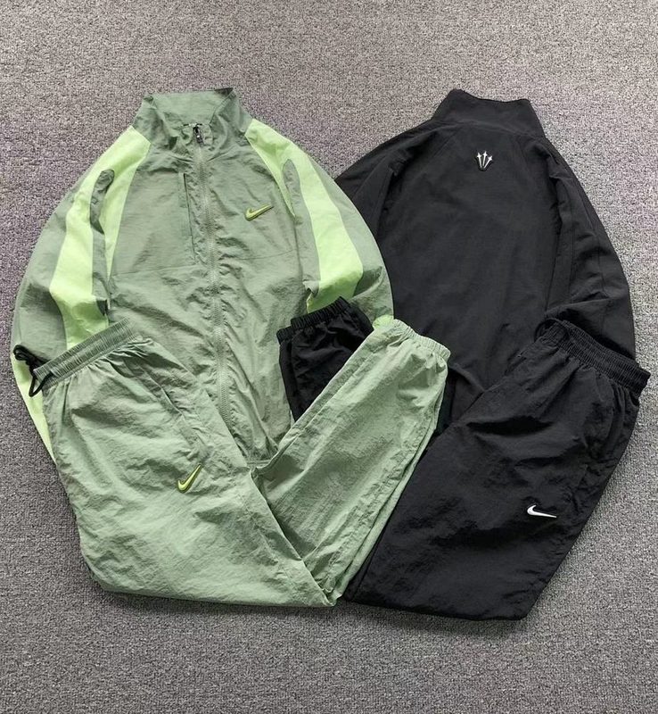 NIKE NOT TRENCH COAT TROUSERS 620