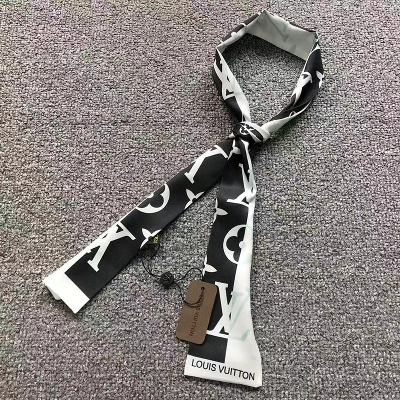 L SCARF 628