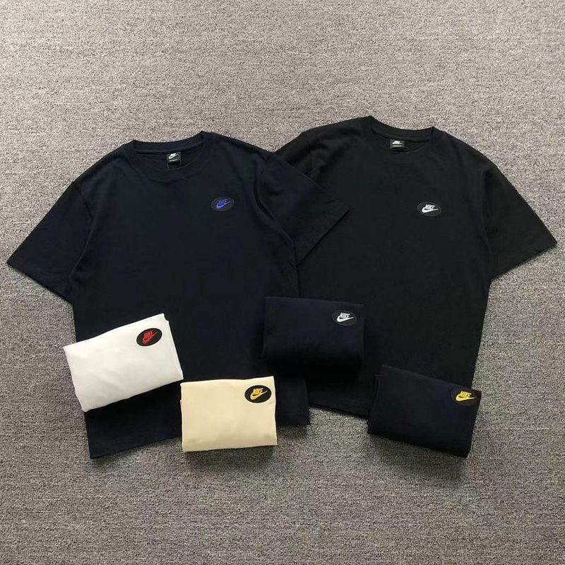 NIKE T-SHIRT 674
