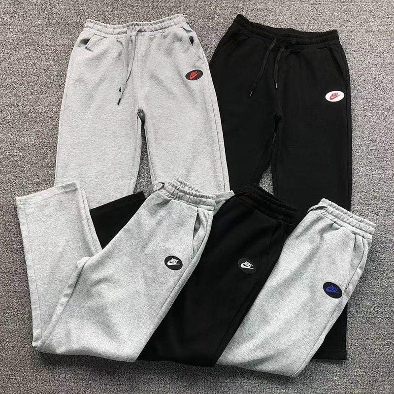 NIKE TROUSERS 675