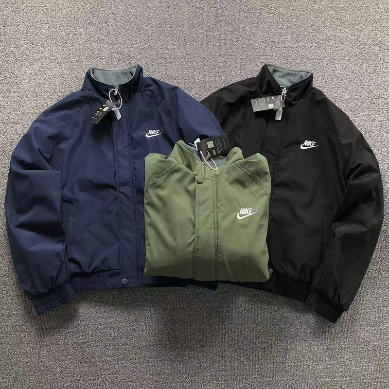 NIKE JACKET 682