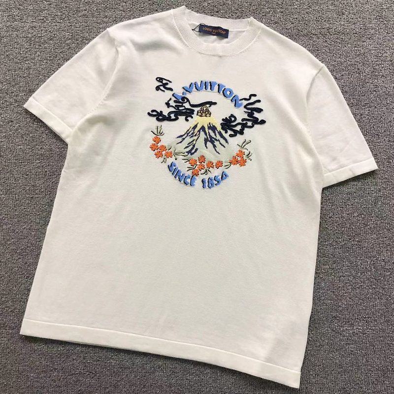 L T-SHIRT SWEATER 682