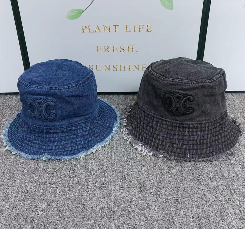 CLE HAT 683