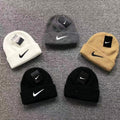 NIKE HAT 684