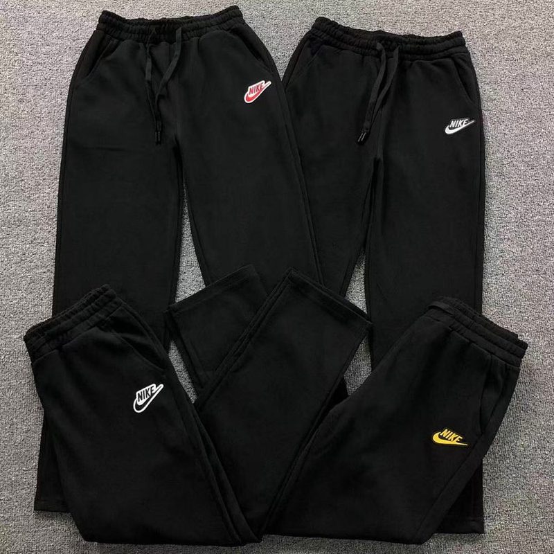 NIKE TROUSERS 686