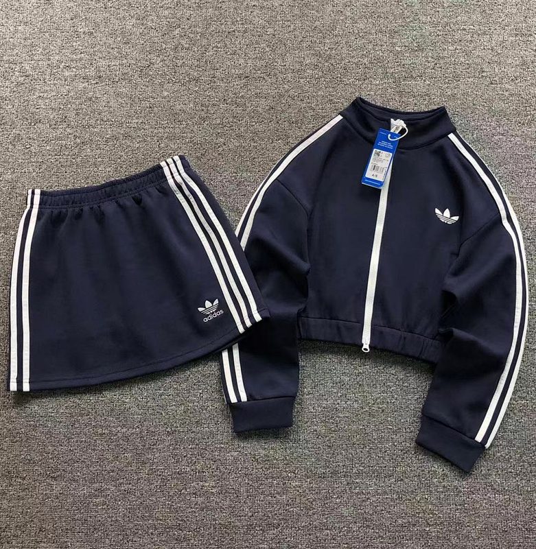 ADIDAS HOODIE SHORT SKIRT FEMAIE STYIE 697