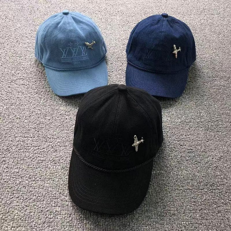 L HAT 725