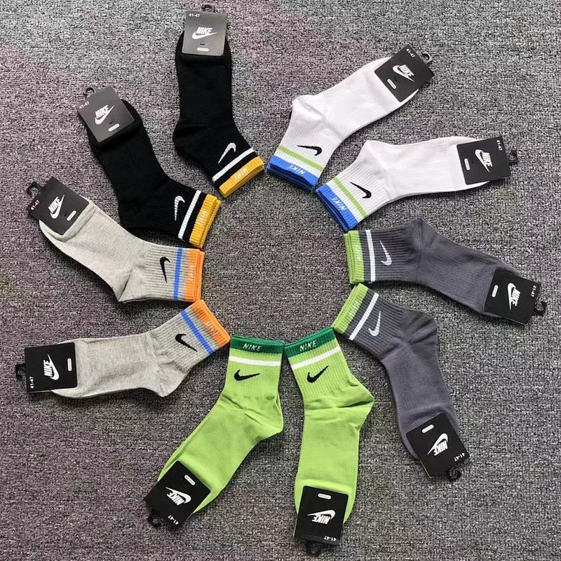 NIKE SOCKS 743