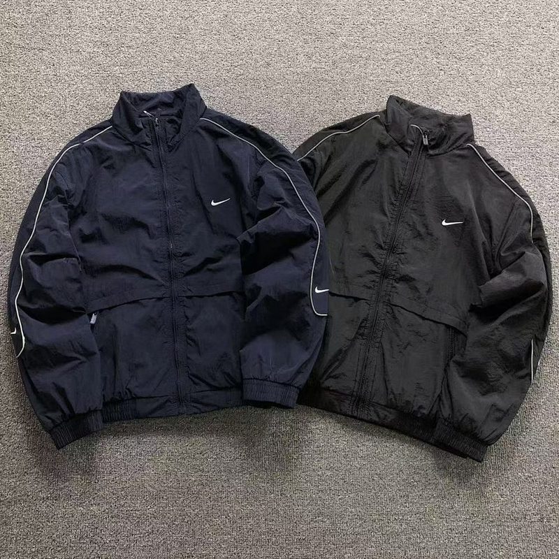 NIKE JACKET 748