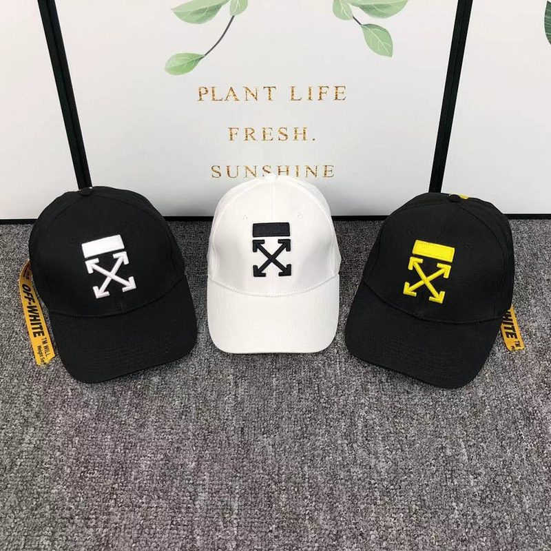 OFF-WHITE HAT 776