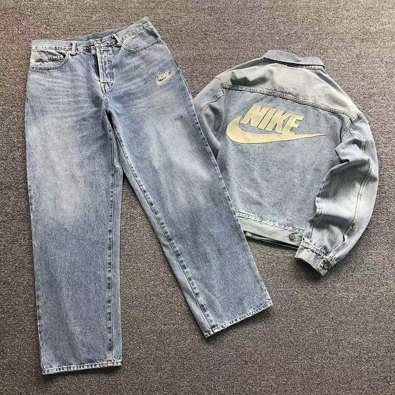 NIKE JACKET TROUSERS 822