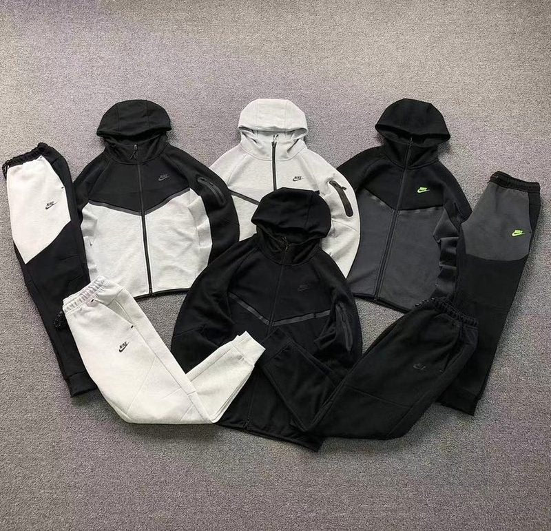 NIKE HOODIE TROUSERS 890