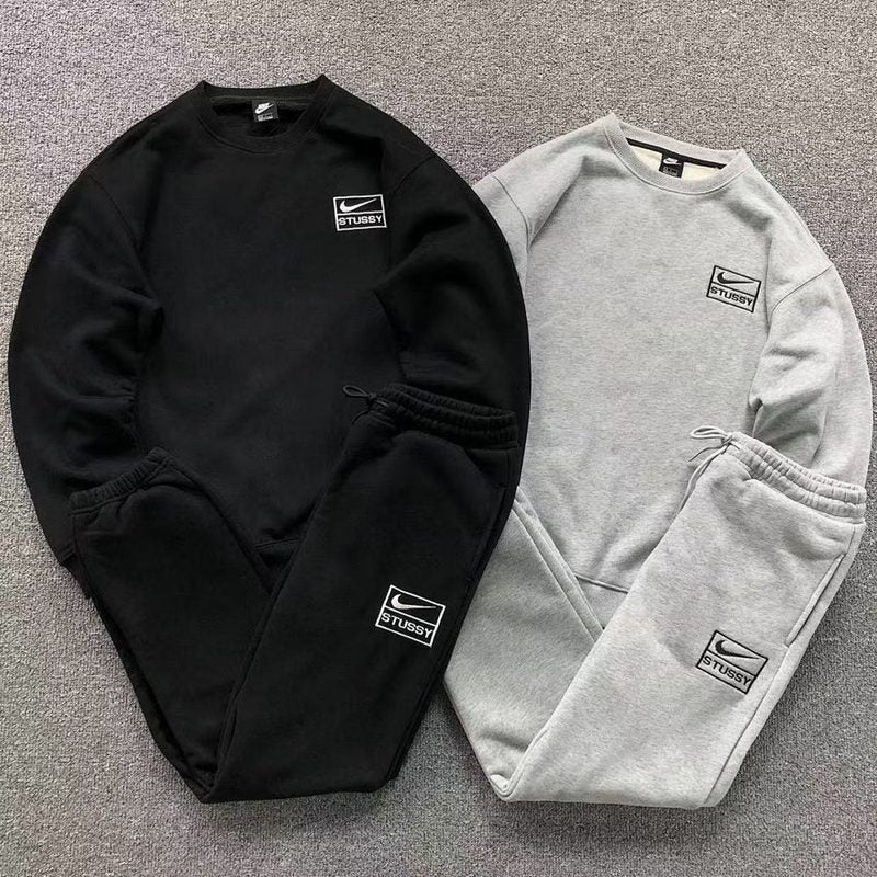 ←168 STUSSY NIKE HOODIE TROUSERS 899