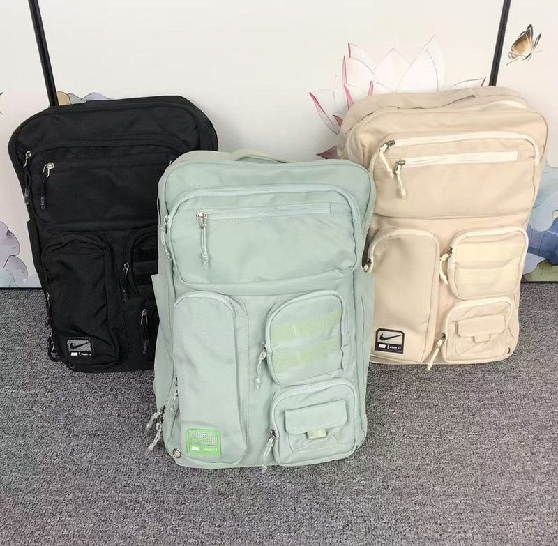 NIKE BAG 927