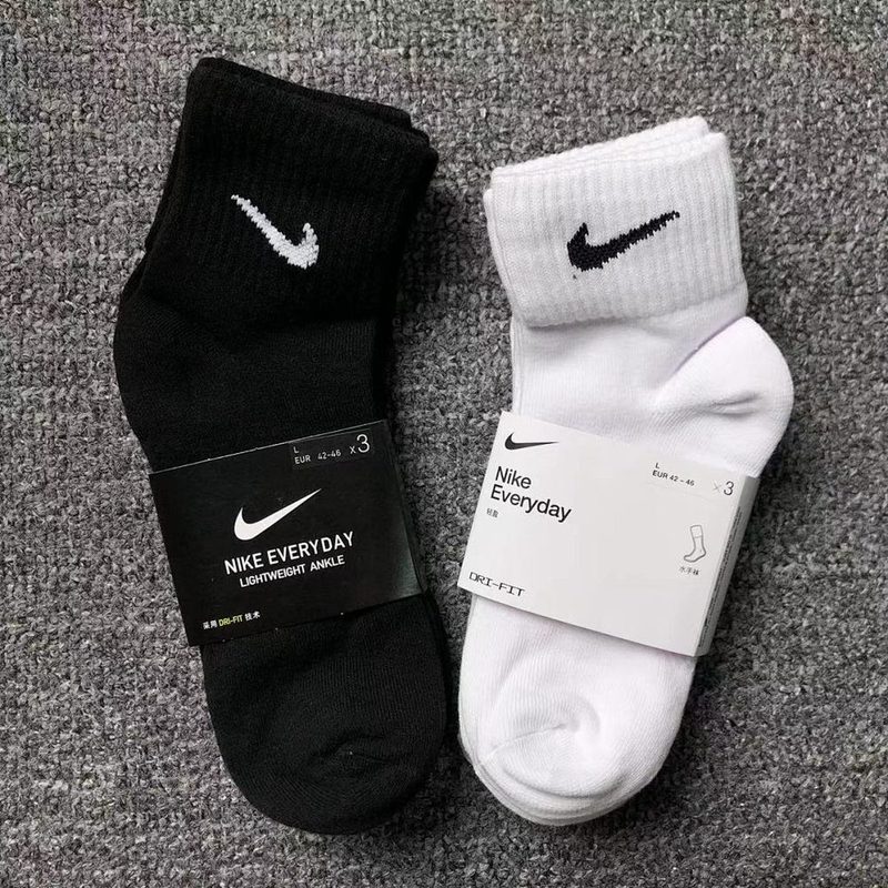 NIKE SOCKS 1018