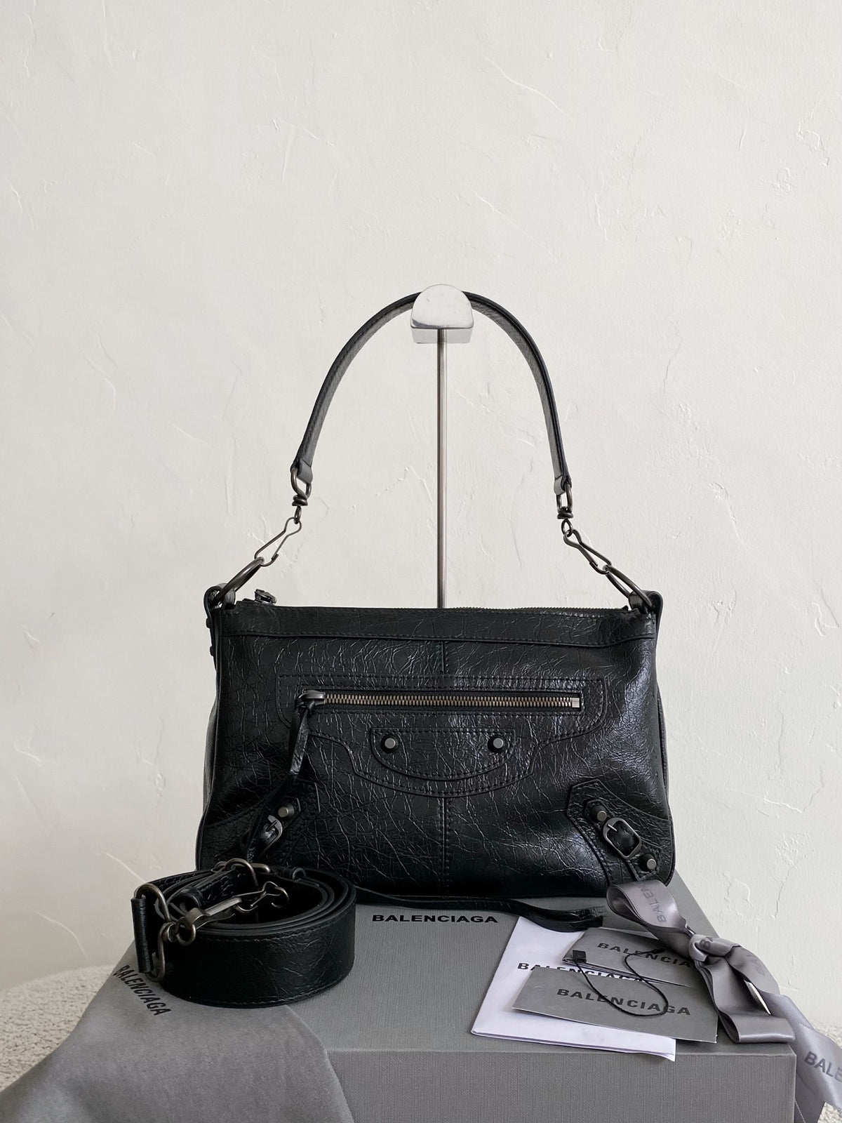 BAG #1063